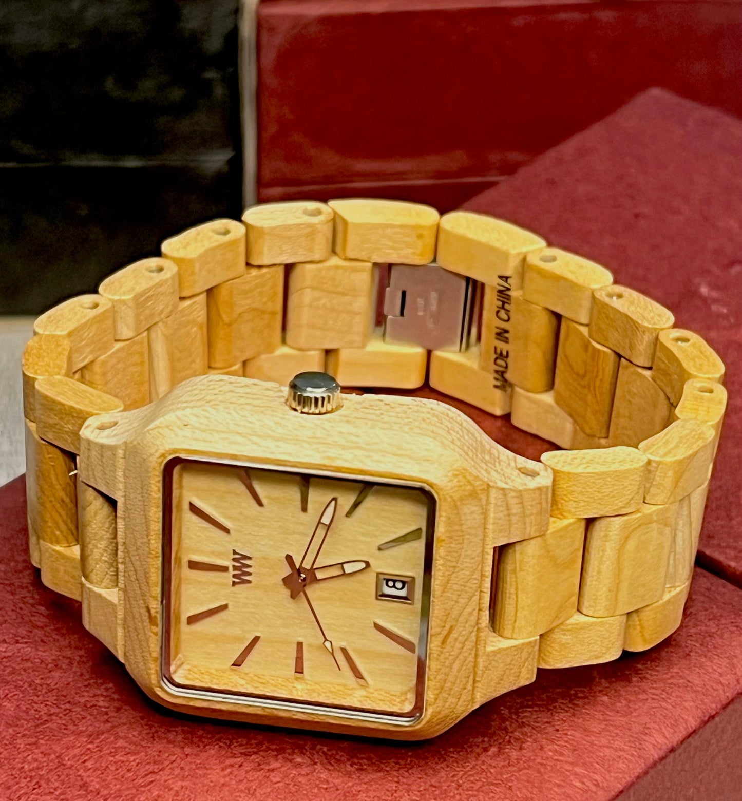 Natural Wooden Quartz Watch , Square Face Maple And Sandalwood Watches