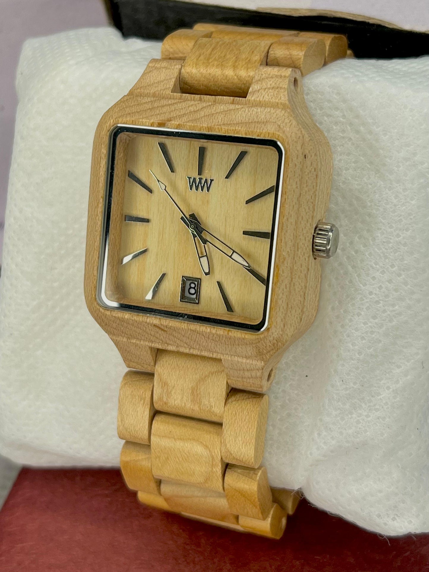 Natural Wooden Quartz Watch , Square Face Maple And Sandalwood Watches