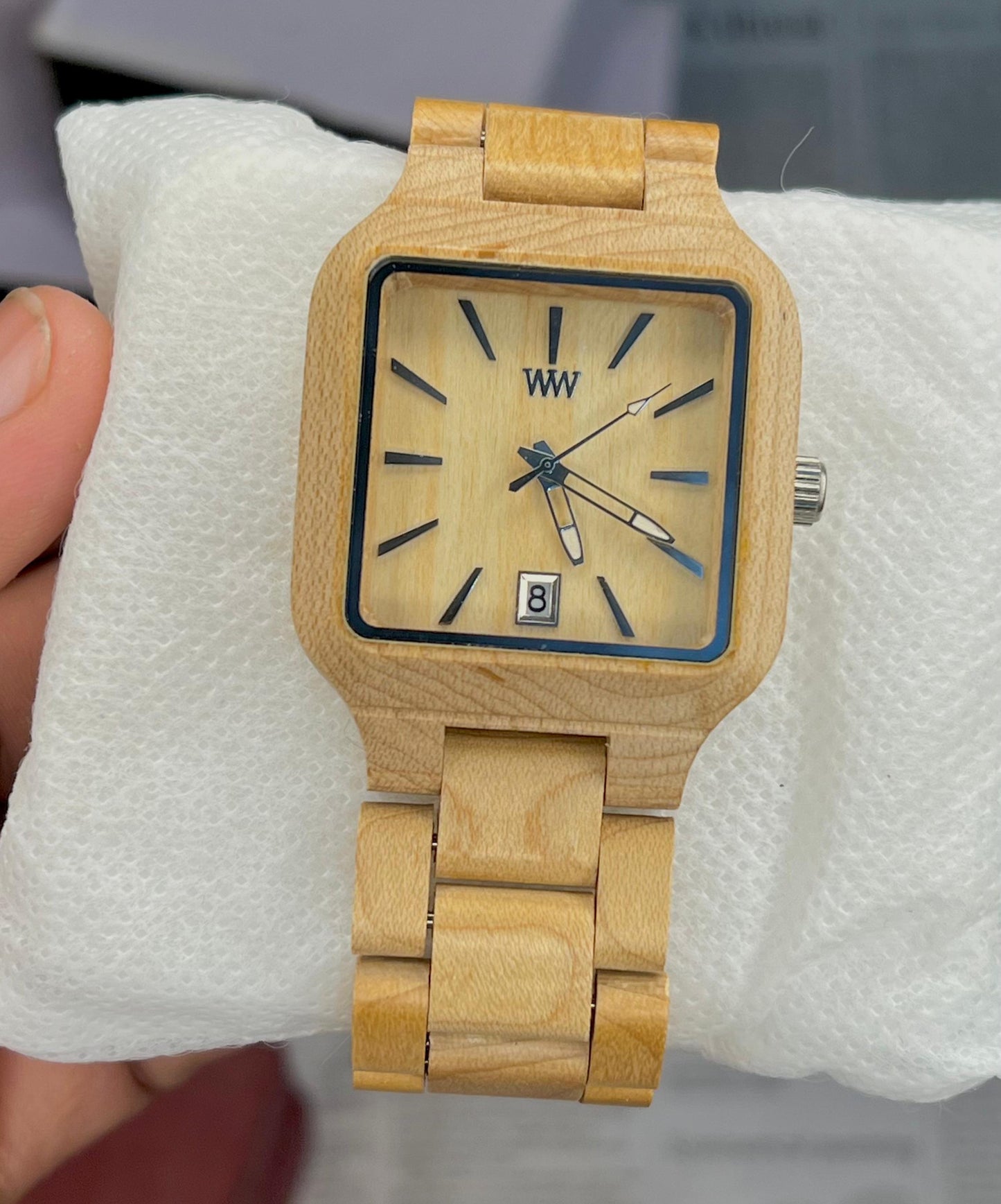 Natural Wooden Quartz Watch , Square Face Maple And Sandalwood Watches