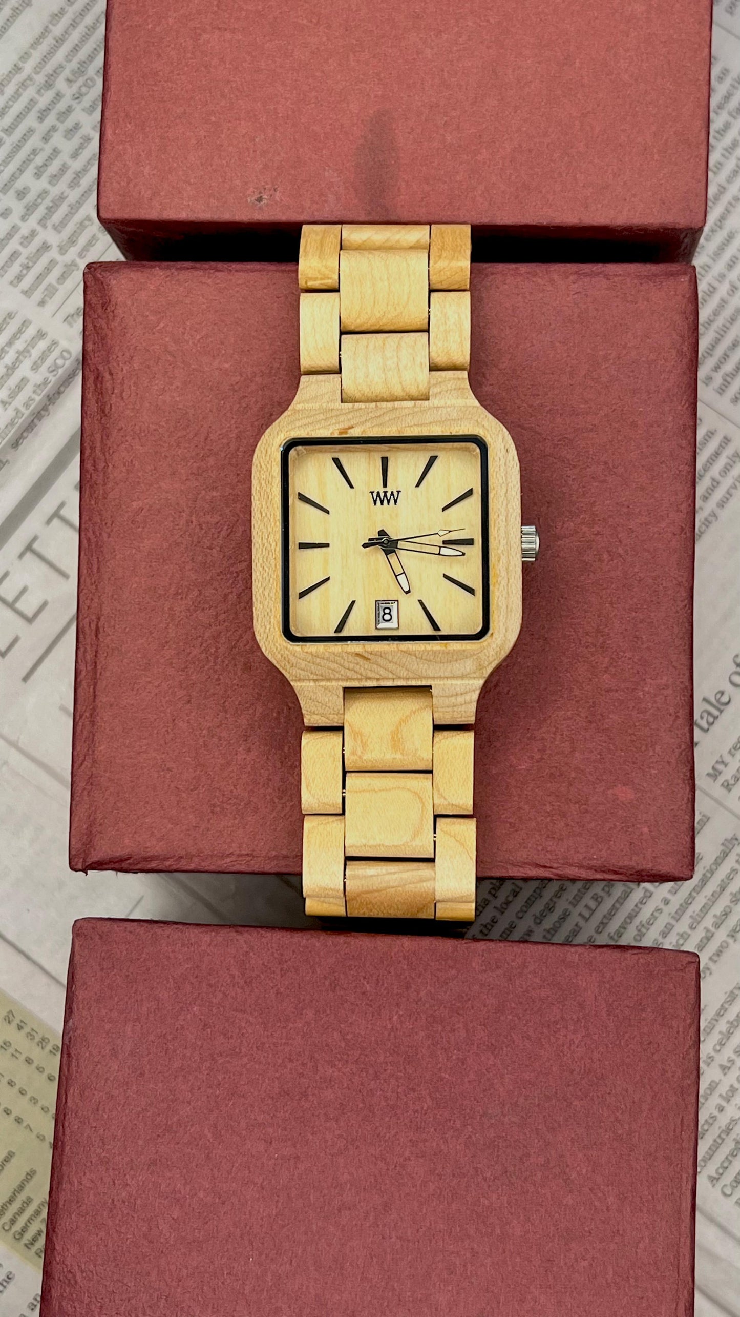 Natural Wooden Quartz Watch , Square Face Maple And Sandalwood Watches