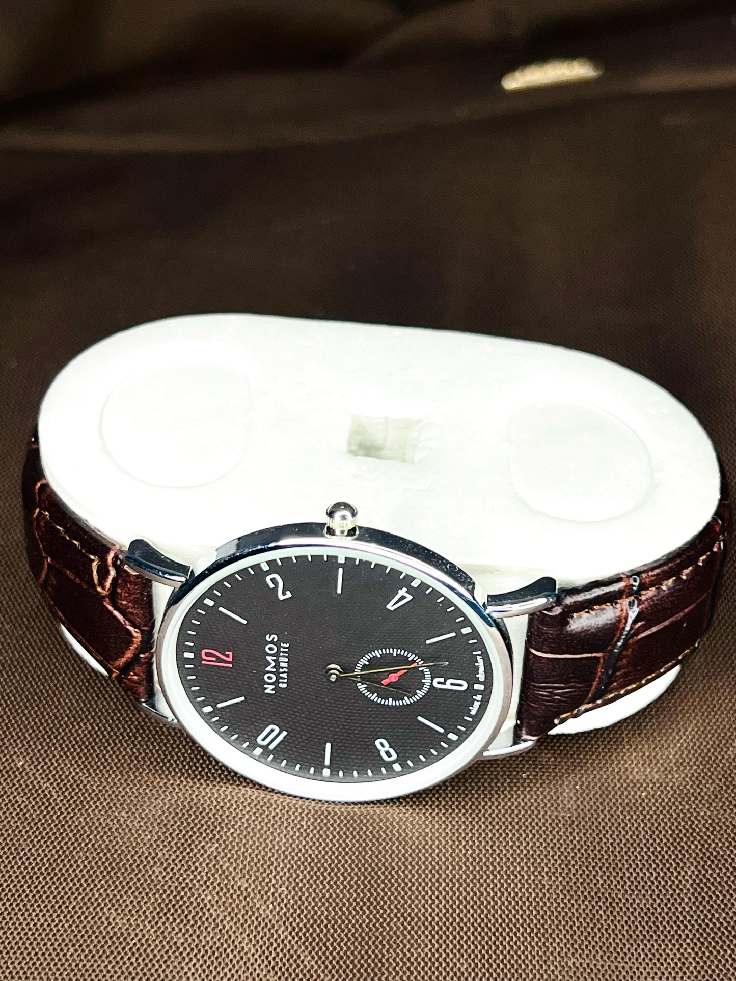 Nomos Glashütte Black Dial Men’s Watch – A Timeless Masterpiece
